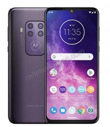 Motorola One Zoom